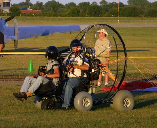 Paracruiser Paragliders, Paratrike paragliders.