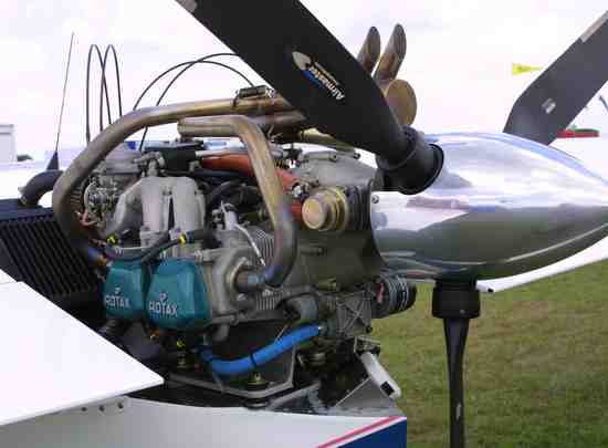 Earthstar Aircraft introduces Earthstar Odyssey equipped with 912, 100 HP Rotax engine.