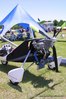 Astra Trike pictures, images of the Astra Trike experimental, amateur built, homebuilt, experimental lightsport aircraft -2