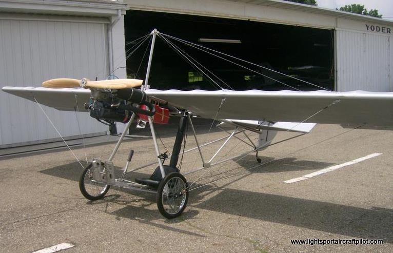 Dream Classic ultralight aircraft pictures, Dream Classic experimental aircraft images, Dream Classic light sport aircraft photographs, Light Sport Aircraft Pilot newsmagazine aircraft directory.