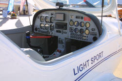 SportCruiser light sport aircraft - (PiperSport) lsa.